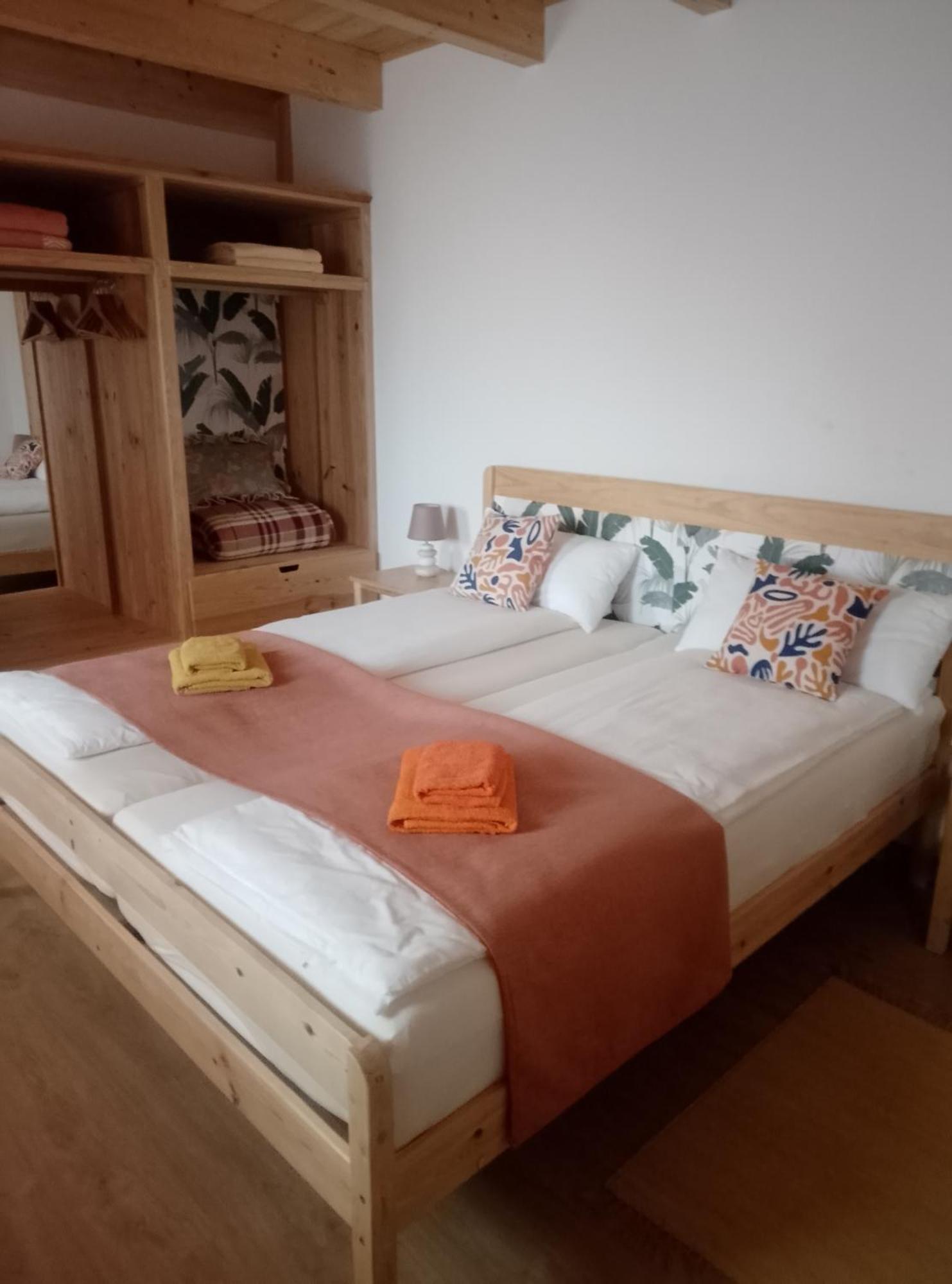 דירות Ouzenda Casa Virginia מראה חיצוני תמונה