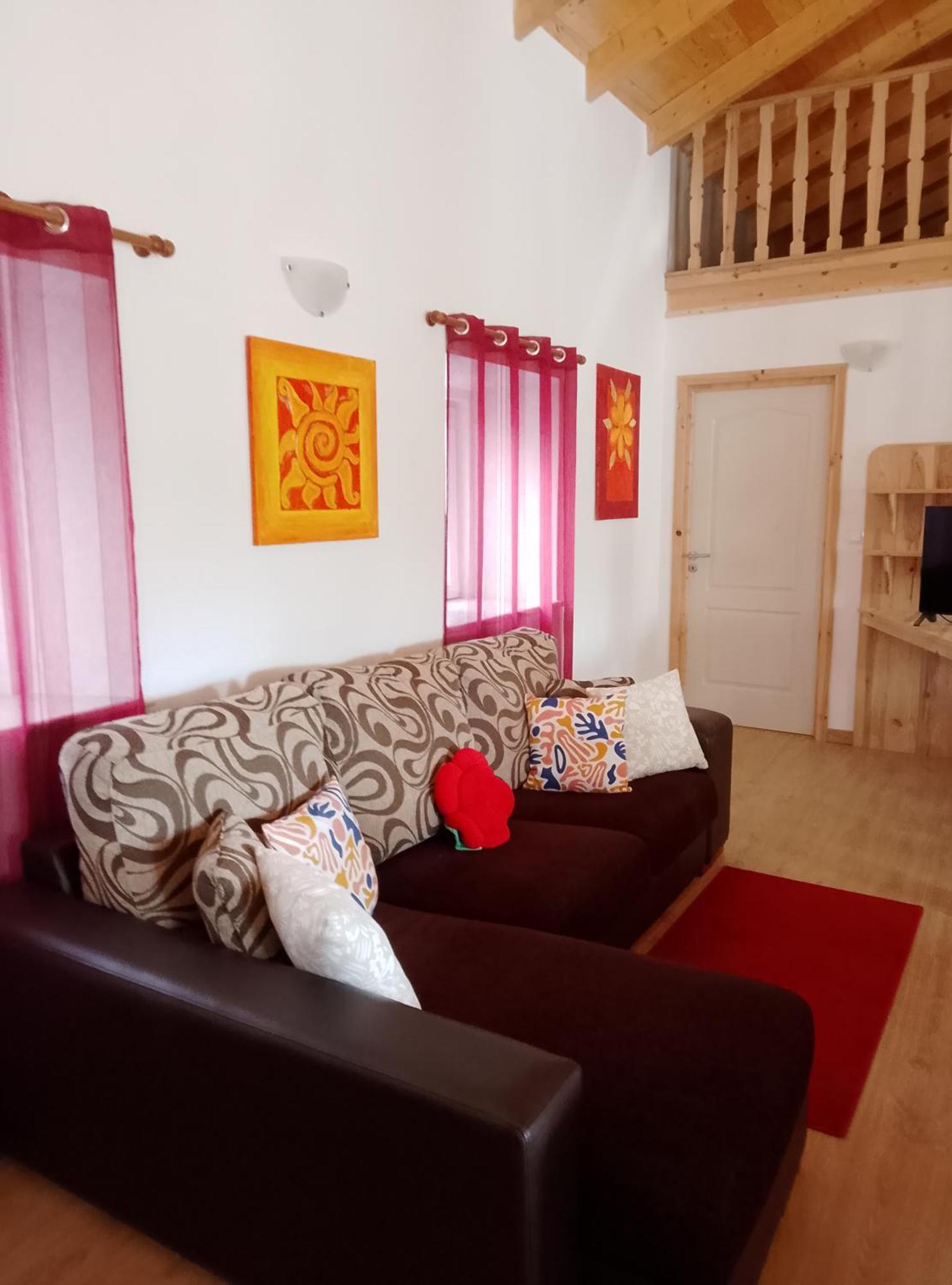 דירות Ouzenda Casa Virginia מראה חיצוני תמונה